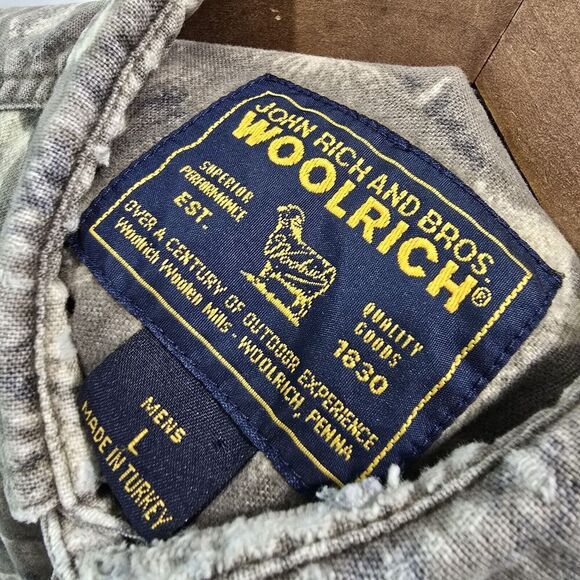 Woolrich Shirt Mens Large Bison Buffalo Animal Button Down Wildlife Vintage - Picture 3 of 10